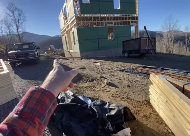 We Can’t Stop Watching ‘Building the Farmhouse Start to Finish’ [VIDEO]