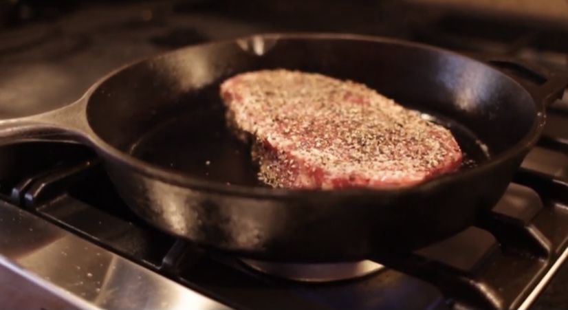 How to Cook a Ribeye Steak on Cast Iron