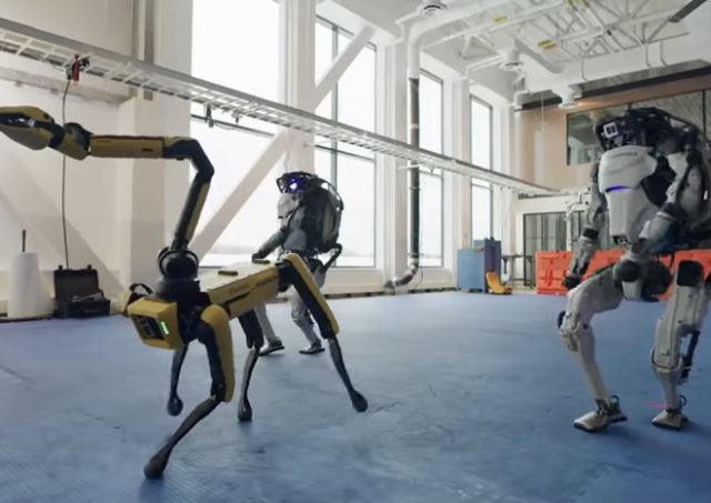 Robots, Boston Dynamics & AI. Elon Musk Is Worried. You Should Be Too.