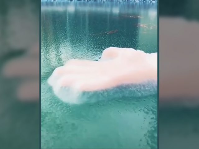 Behold: Stretchy Ice