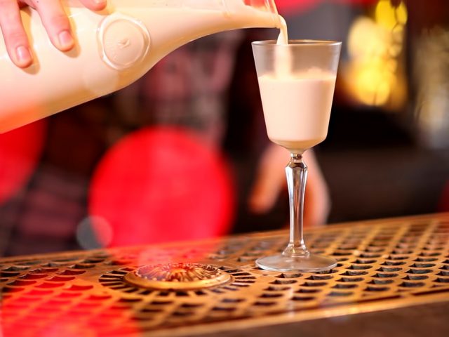 6 Holiday Cocktails