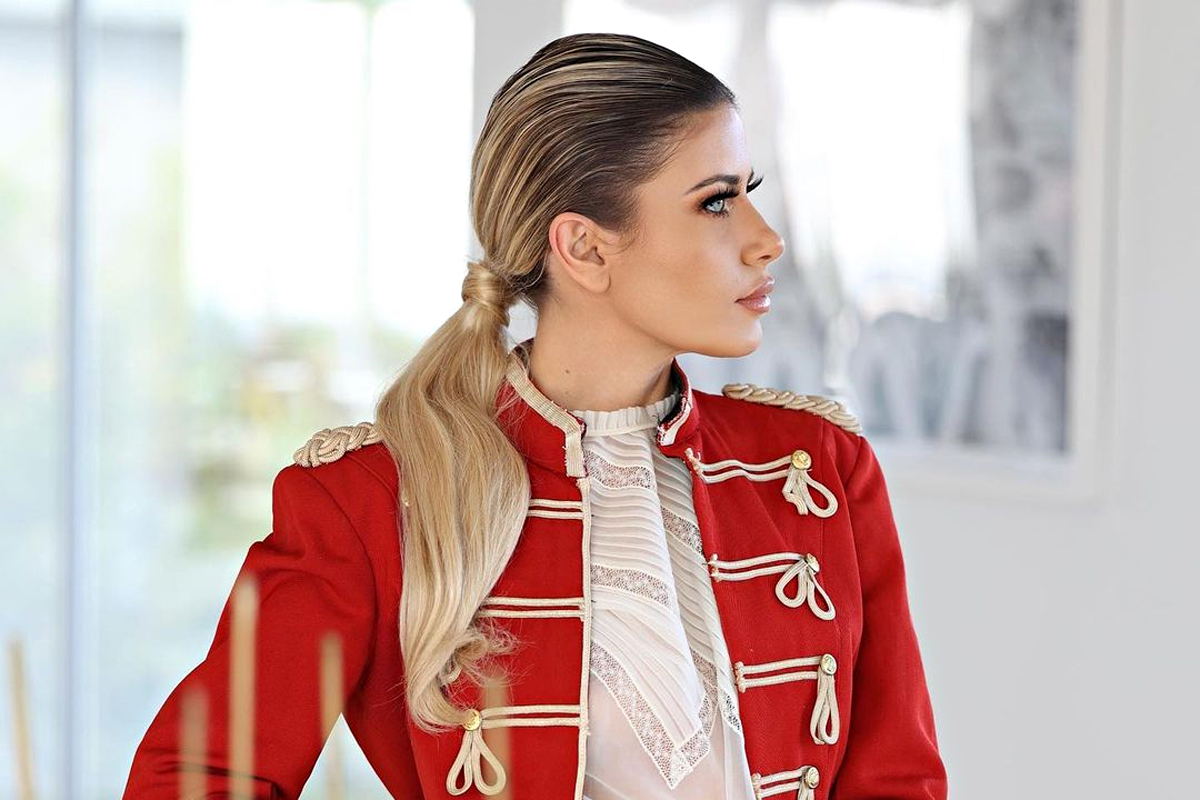 Simona Mangiante Wows on Instagram in Latest Photo Shoot