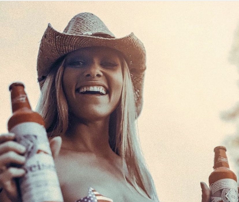 Chelsea May Be Our Favorite Traveling Bartender