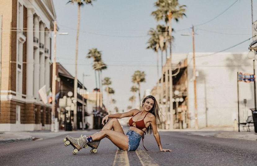 Fit & Funny. Dangerous Combo from Catalina Hager