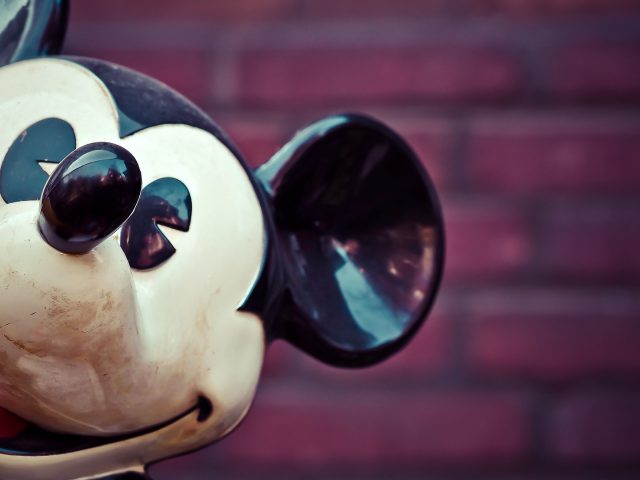 Disney Park wait times are so long guests are pooping in line. (video)