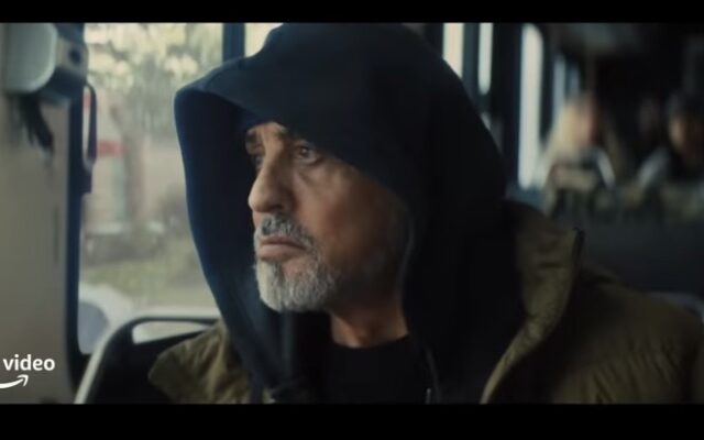 Samaritan – Trailer. Superhero Stallone? Bring it.
