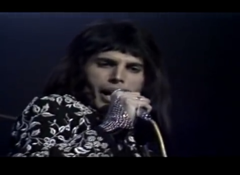 Queen on Sunday Jams