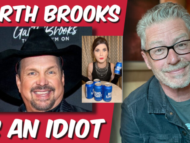 Garth Brooks is an idiot. (Video)