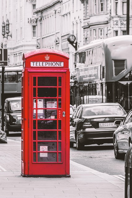 london phone booth