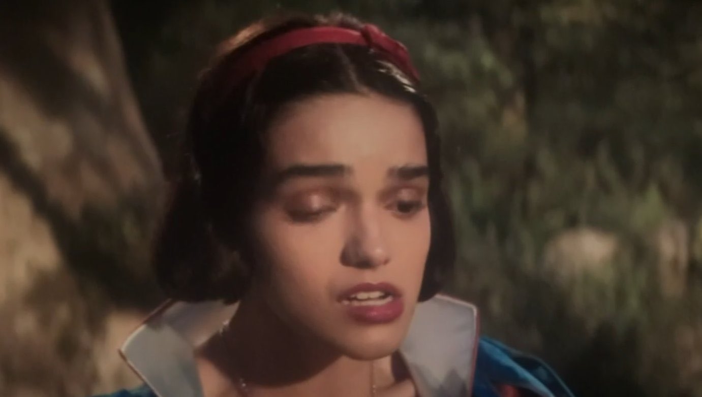 “Snow White” comments song is the Funniest Thing You’ll See Today