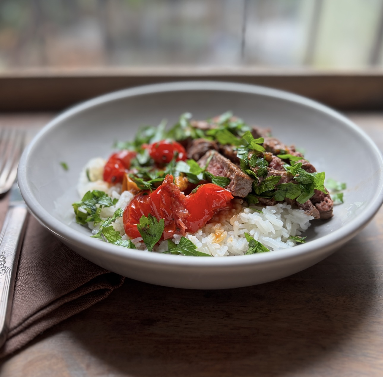 20 minute meal… steak, blistered tomatoes, buttered rice