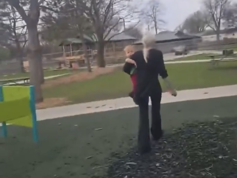 What’s up with the playground mom? The clip that has everyone talking.
