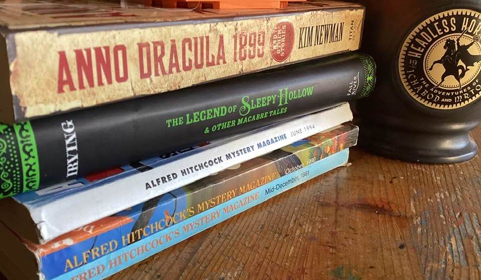 Random Reads: Spooky Anthologies
