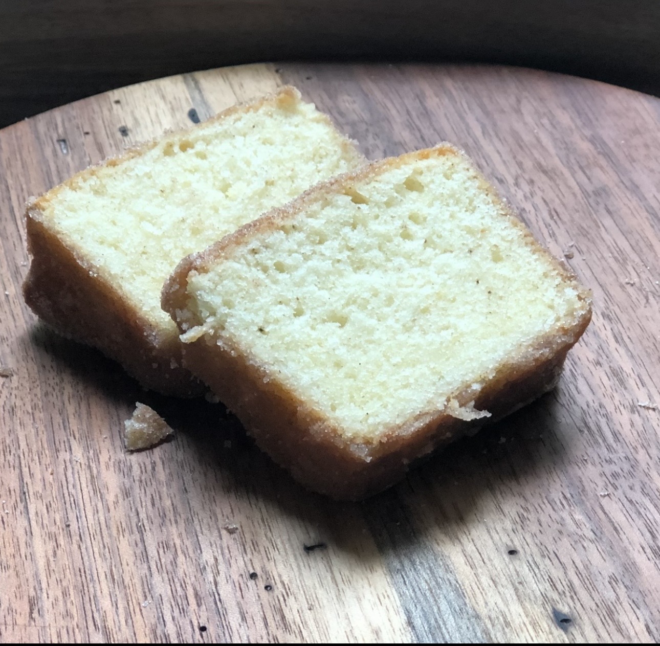 Light and fluffy pound cake