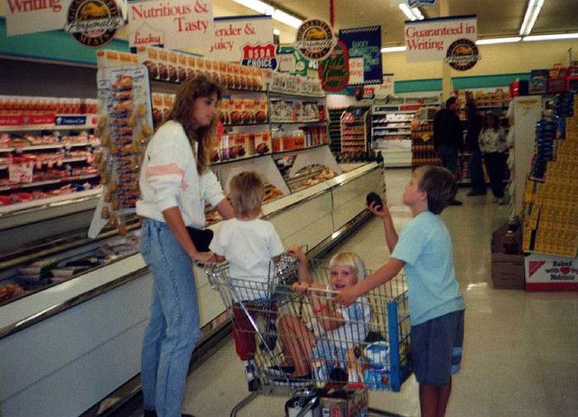 Remember live lobster tanks and mechanical ponies? Grocery store nostalgia.