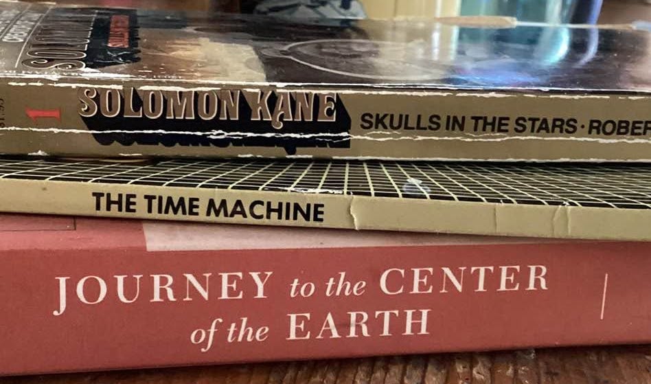 Random Reads: Old School Sci Fi and Fantasy